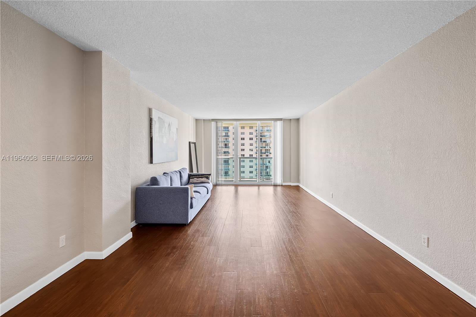 OceanView B Condominium · #1107 in Sunny Isles Beach - Photo 3