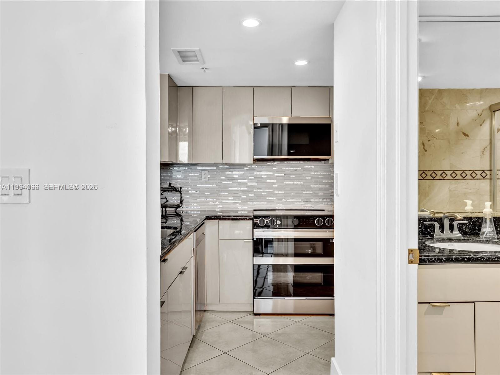 THE FLORIDIAN CONDO · #1605 in Miami Beach - Photo 48