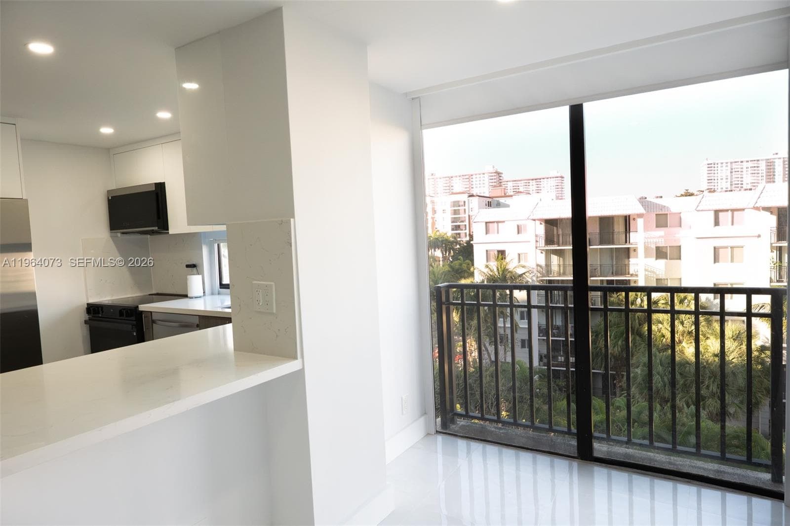 PLAZA OF AMERICAS CONDO P · #601 in Sunny Isles Beach - Photo 2