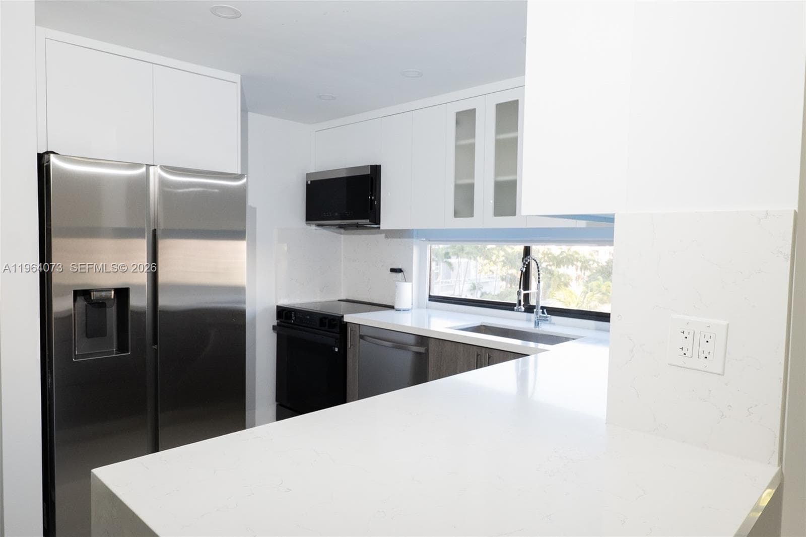 PLAZA OF AMERICAS CONDO P · #601 in Sunny Isles Beach - Photo 6