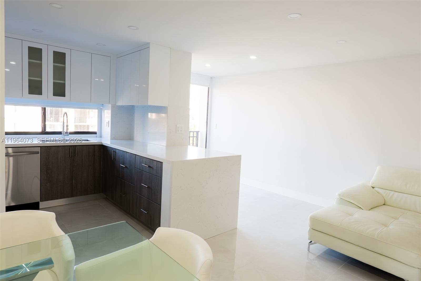 PLAZA OF AMERICAS CONDO P · #601 in Sunny Isles Beach - Photo 7