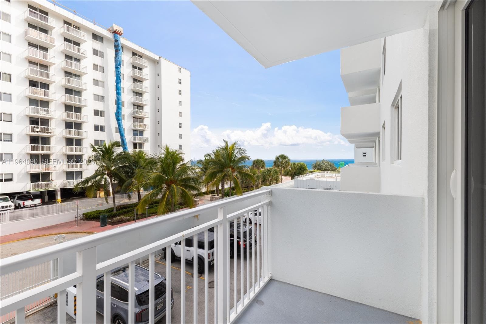 OCEAN POINT CONDO · #321 in Miami Beach - Photo 7