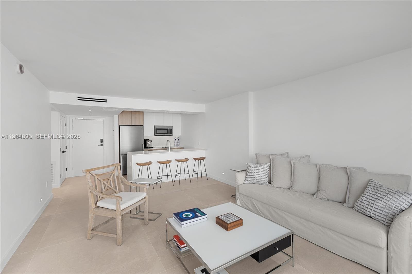 OCEAN POINT CONDO · #321 in Miami Beach - Photo 3