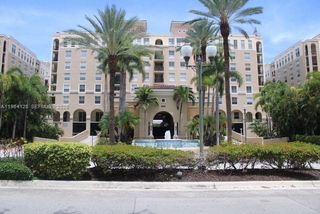 Las Olas By The River · #1109 in Fort Lauderdale - Photo 4
