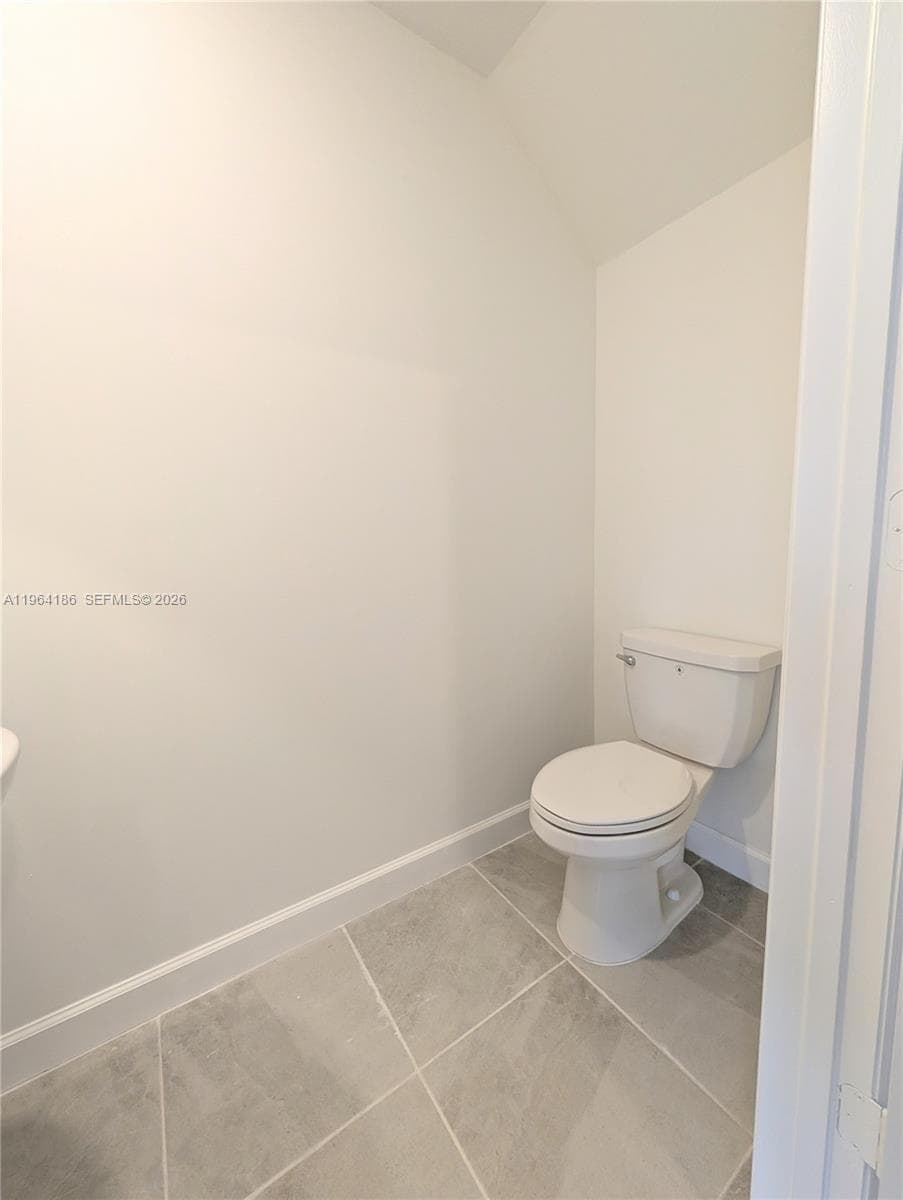 1172 SE 1st Ter photo 36