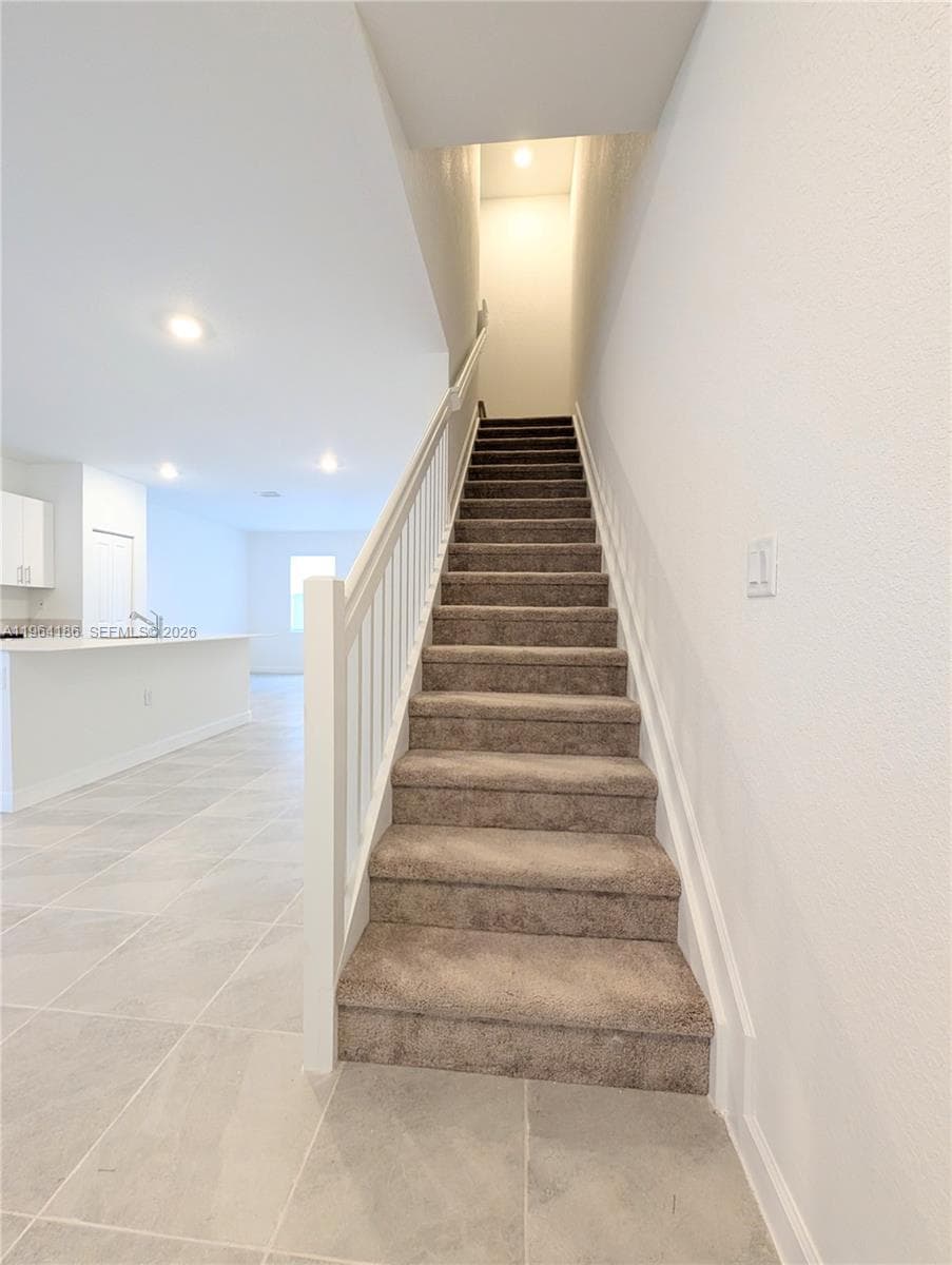 1172 SE 1st Ter photo 11