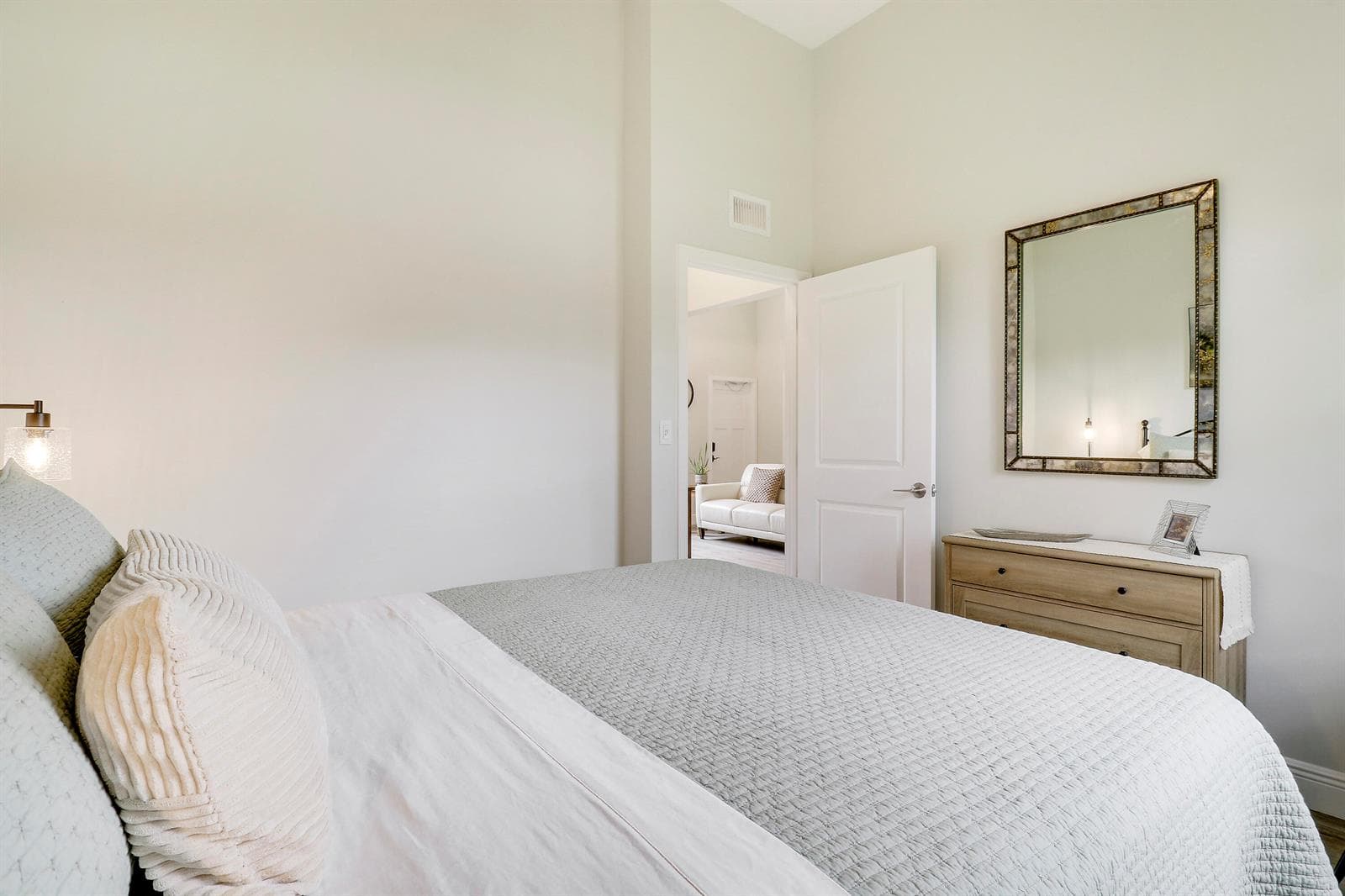 Guest Bedoom