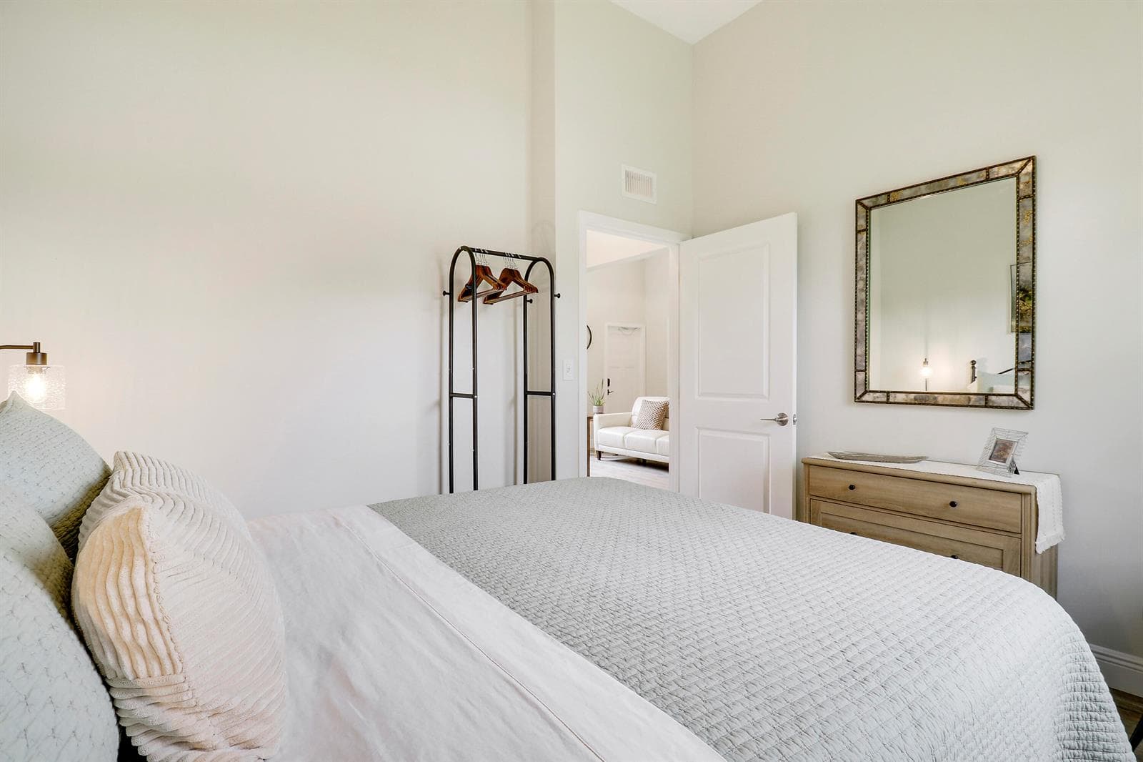Guest Bedoom