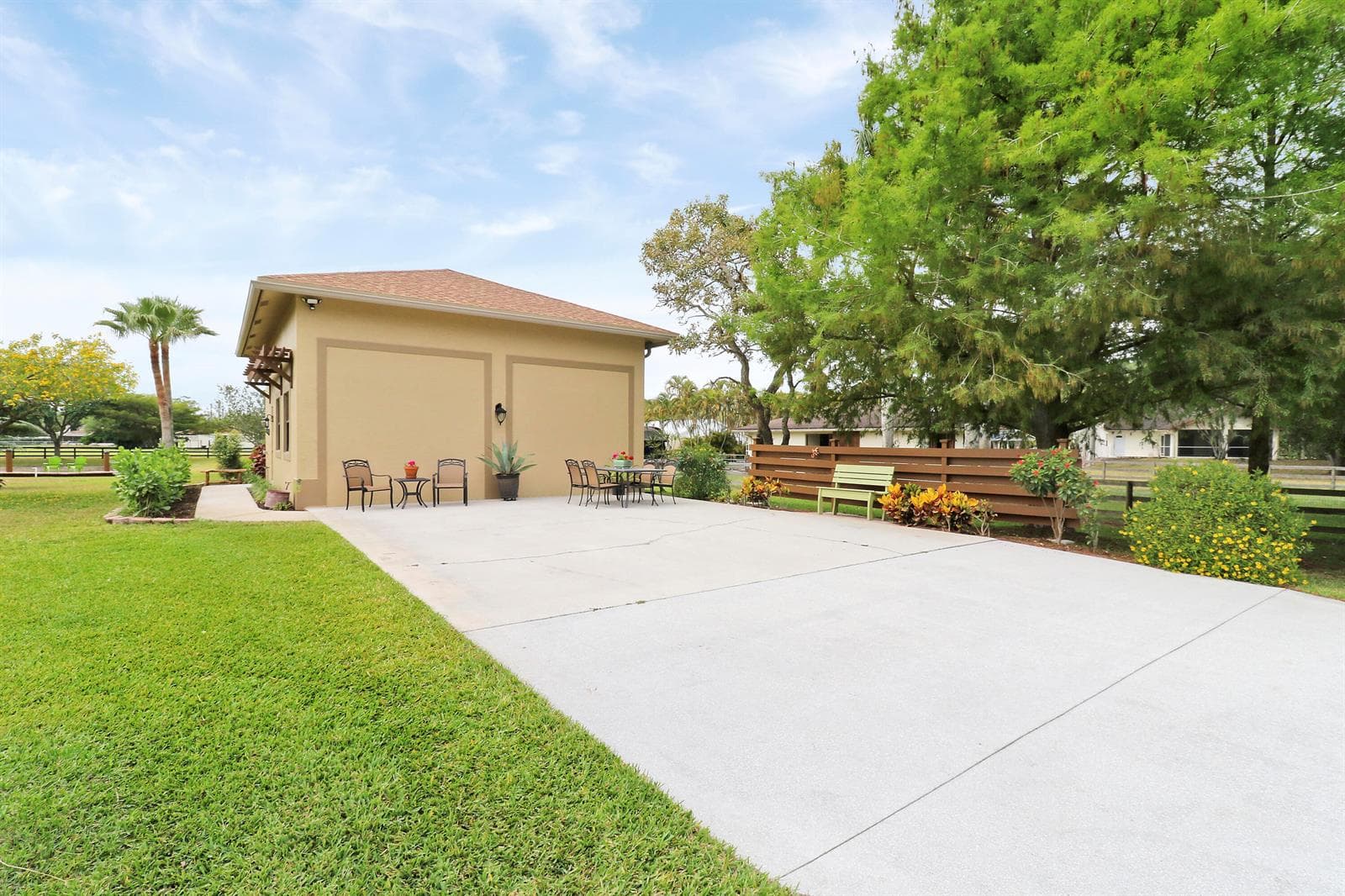 10735 Lantana Road 2