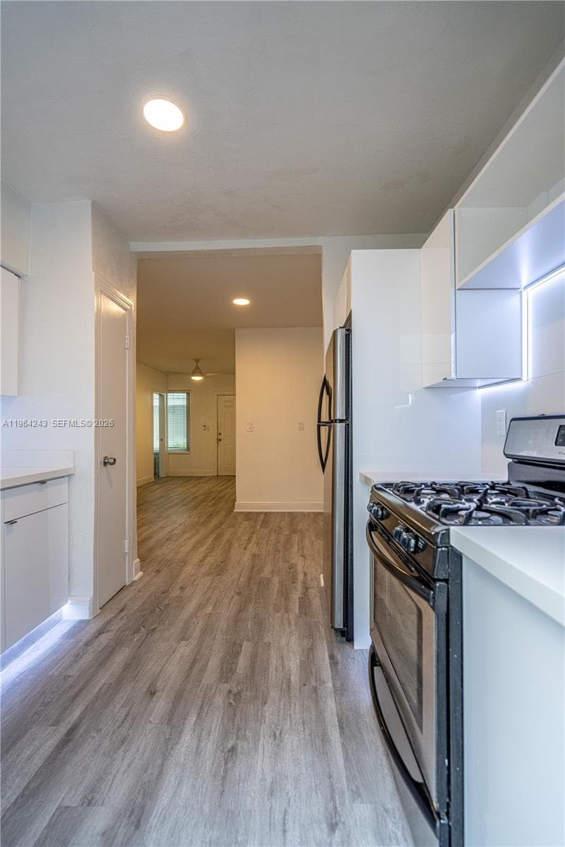 AQUAMARINA CONDO · #9 in Miami Beach - Photo 10