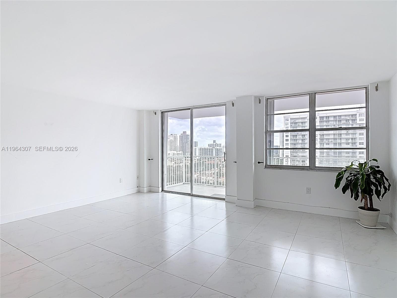 ADMIRALS PORT · #1504W in Aventura - Photo 28