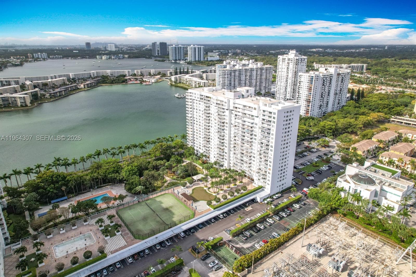 ADMIRALS PORT · #1504W in Aventura - Photo 55