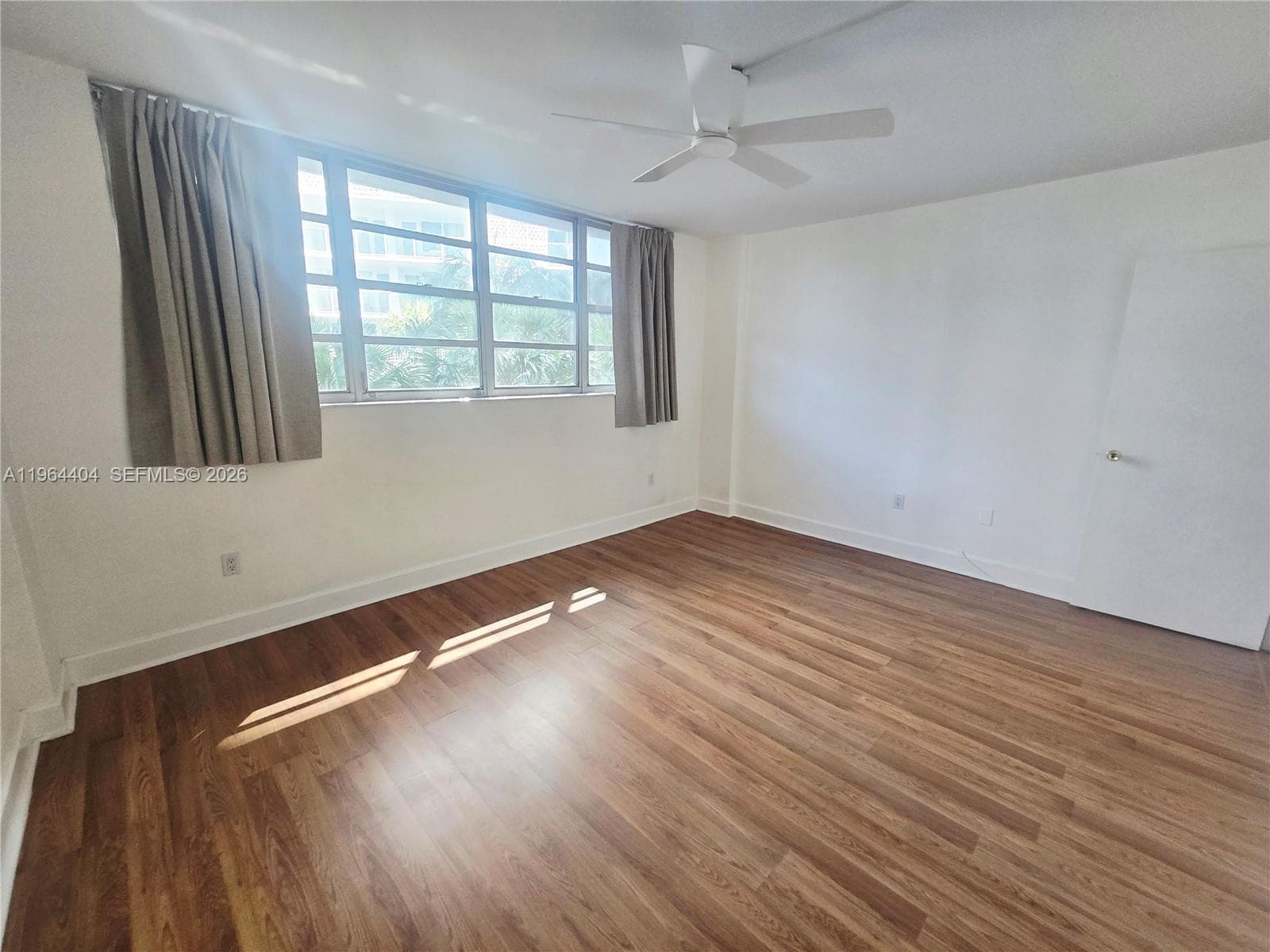 SOUTH BAY CLUB CONDO · #240 in Miami Beach - Photo 12
