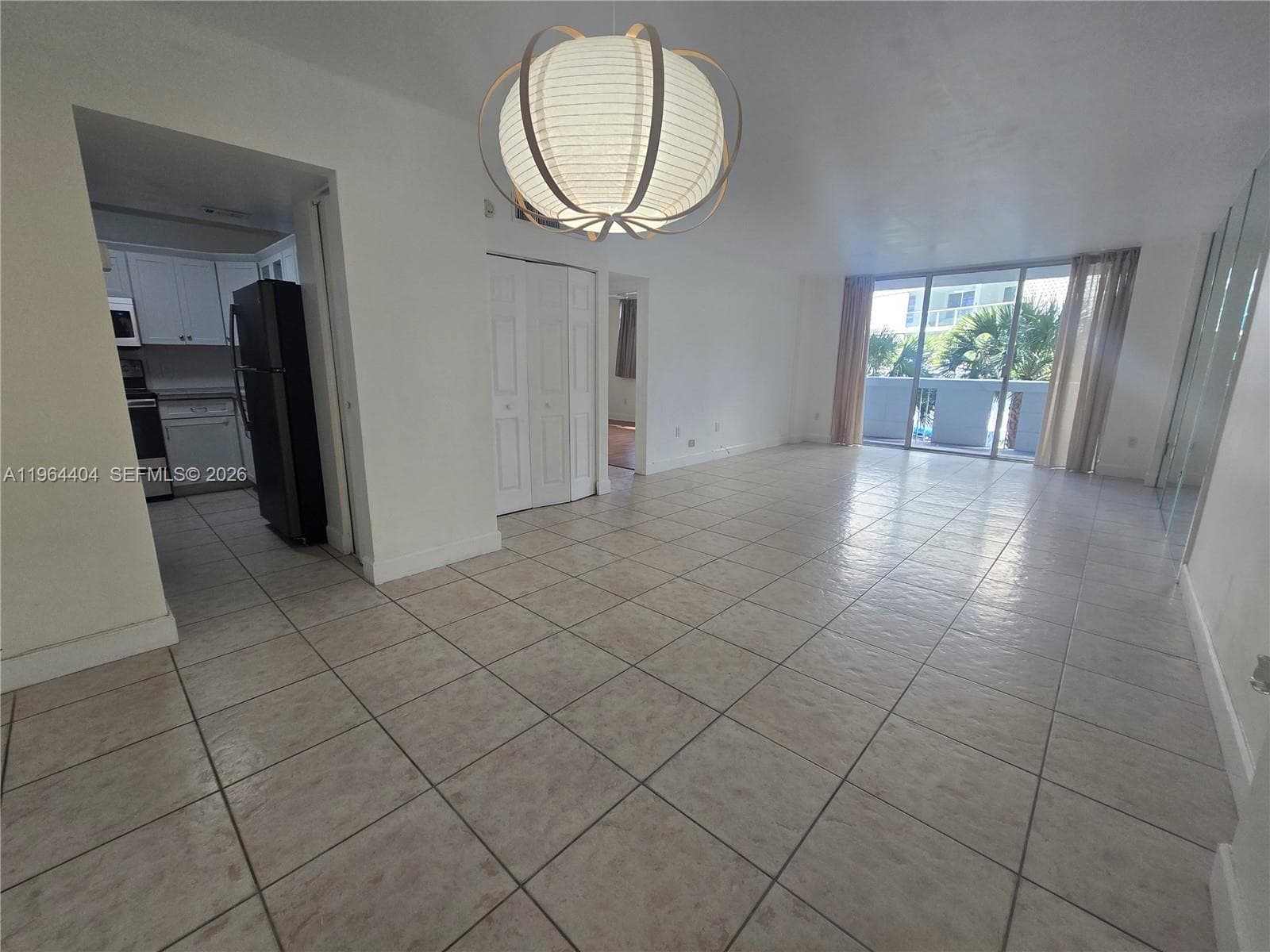 SOUTH BAY CLUB CONDO · #240 in Miami Beach - Photo 4