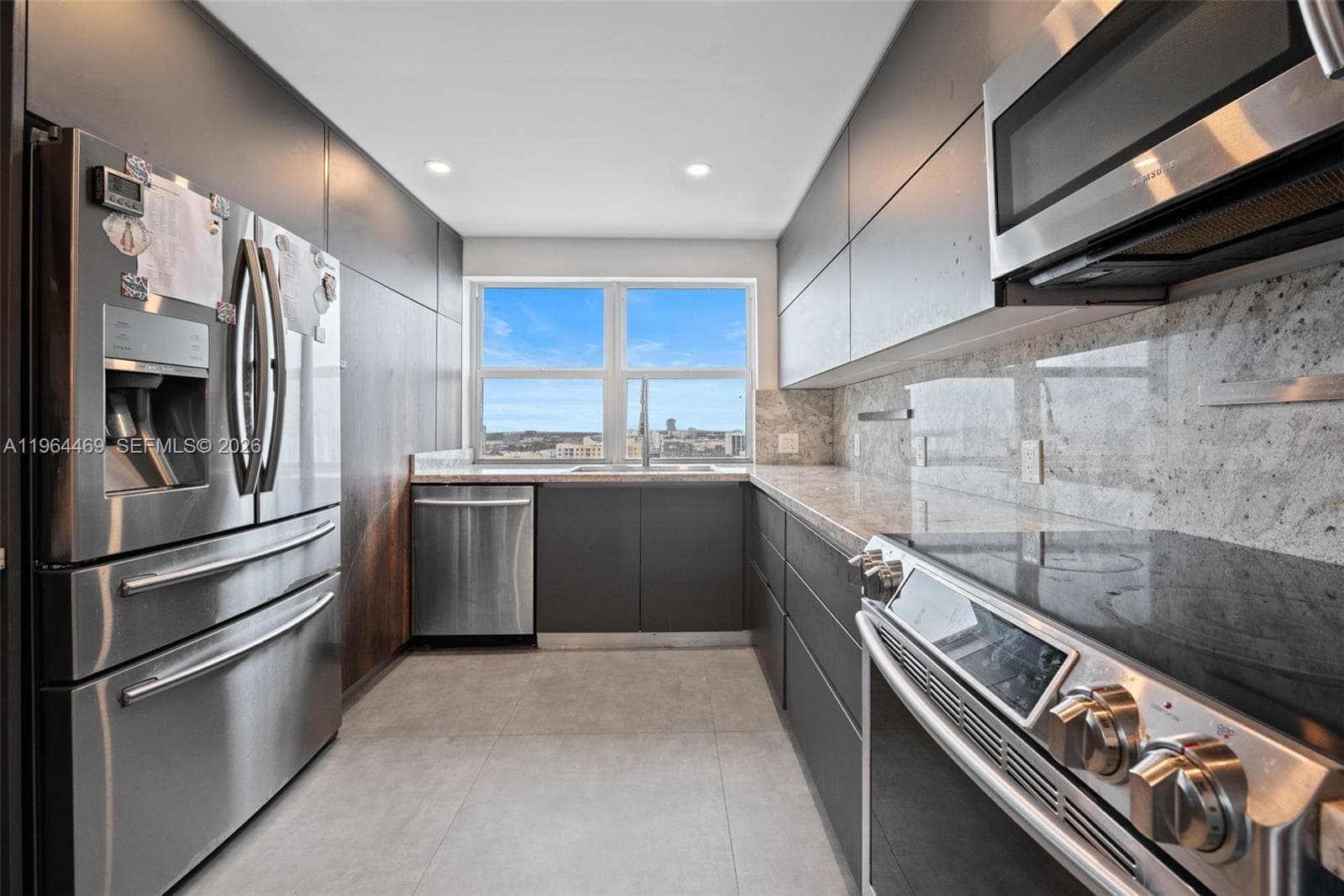admirals port · #1801W in Aventura - Photo 8