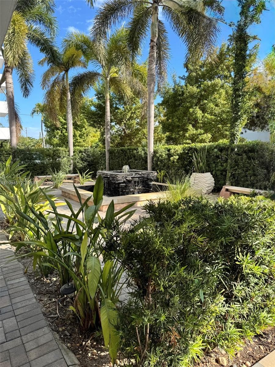 THE PARK GARDENS CONDO · #302 in Miami Beach - Photo 23