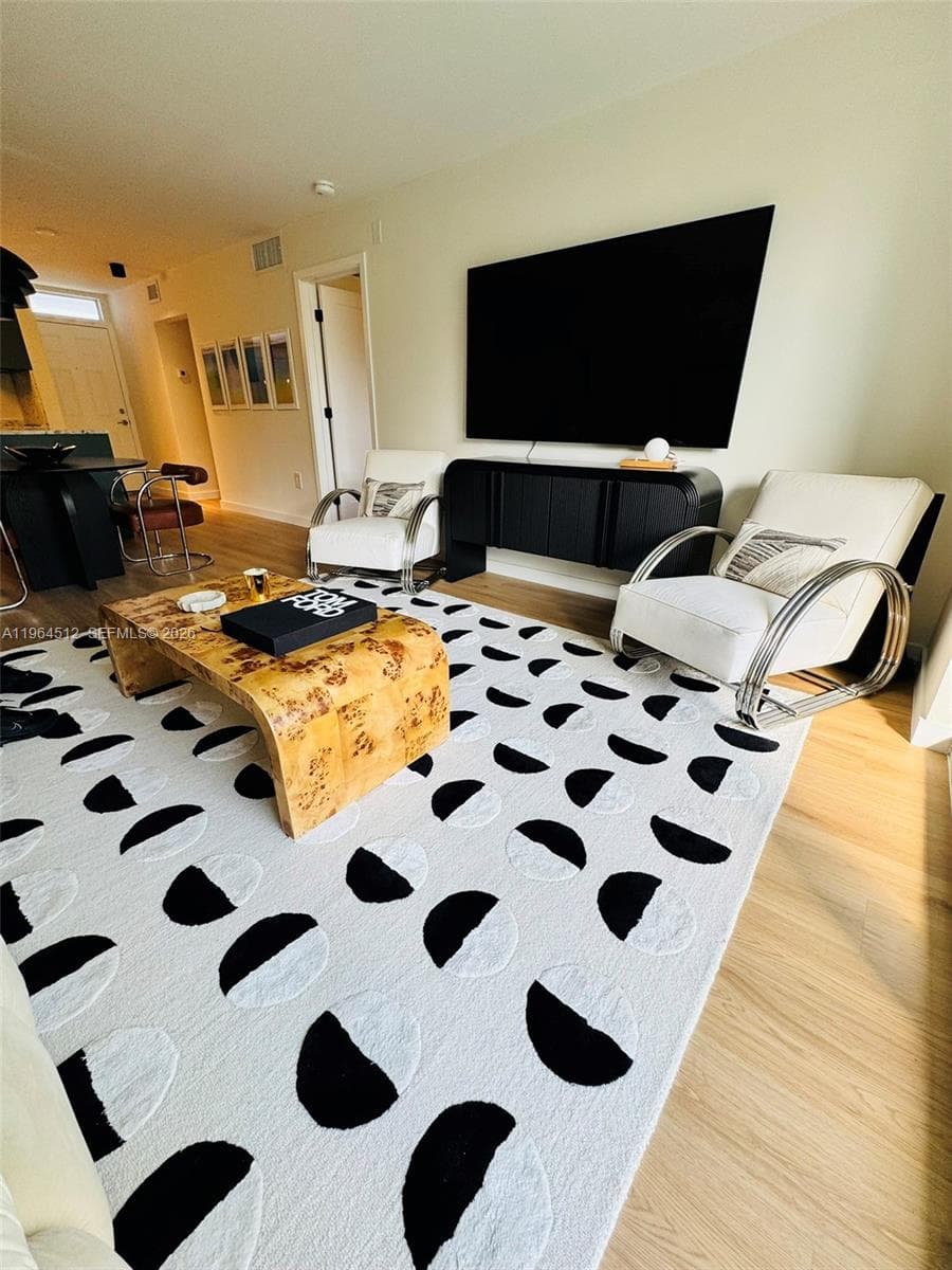 THE PARK GARDENS CONDO · #302 in Miami Beach - Photo 3