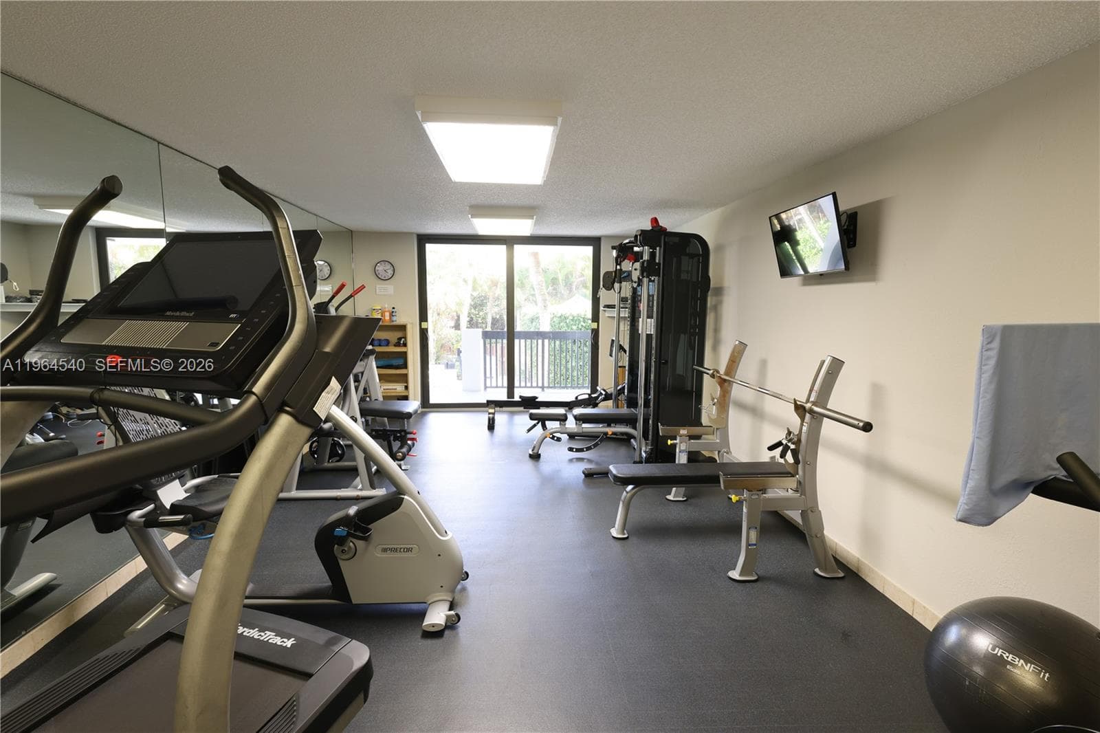 North Beach Condo · #304 in Hollywood - Photo 42