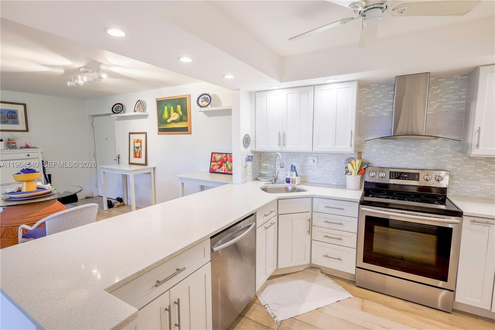 North Beach Condo · #304 in Hollywood - Photo 17