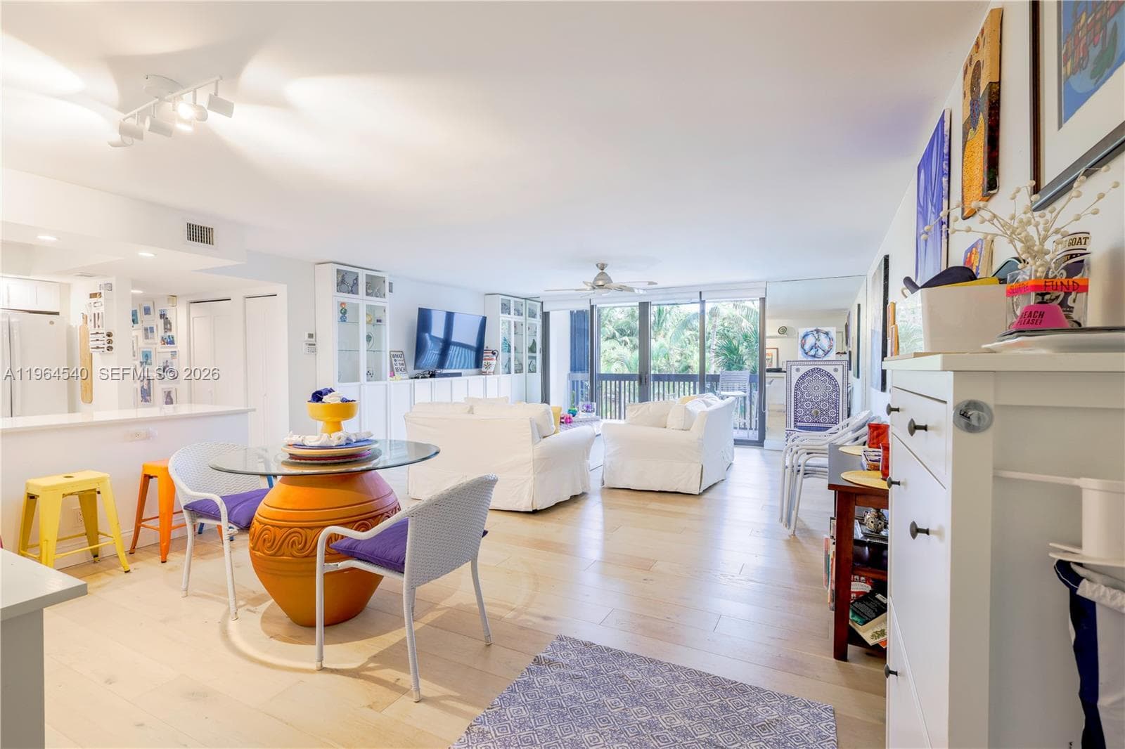 North Beach Condo · #304 in Hollywood - Photo 3