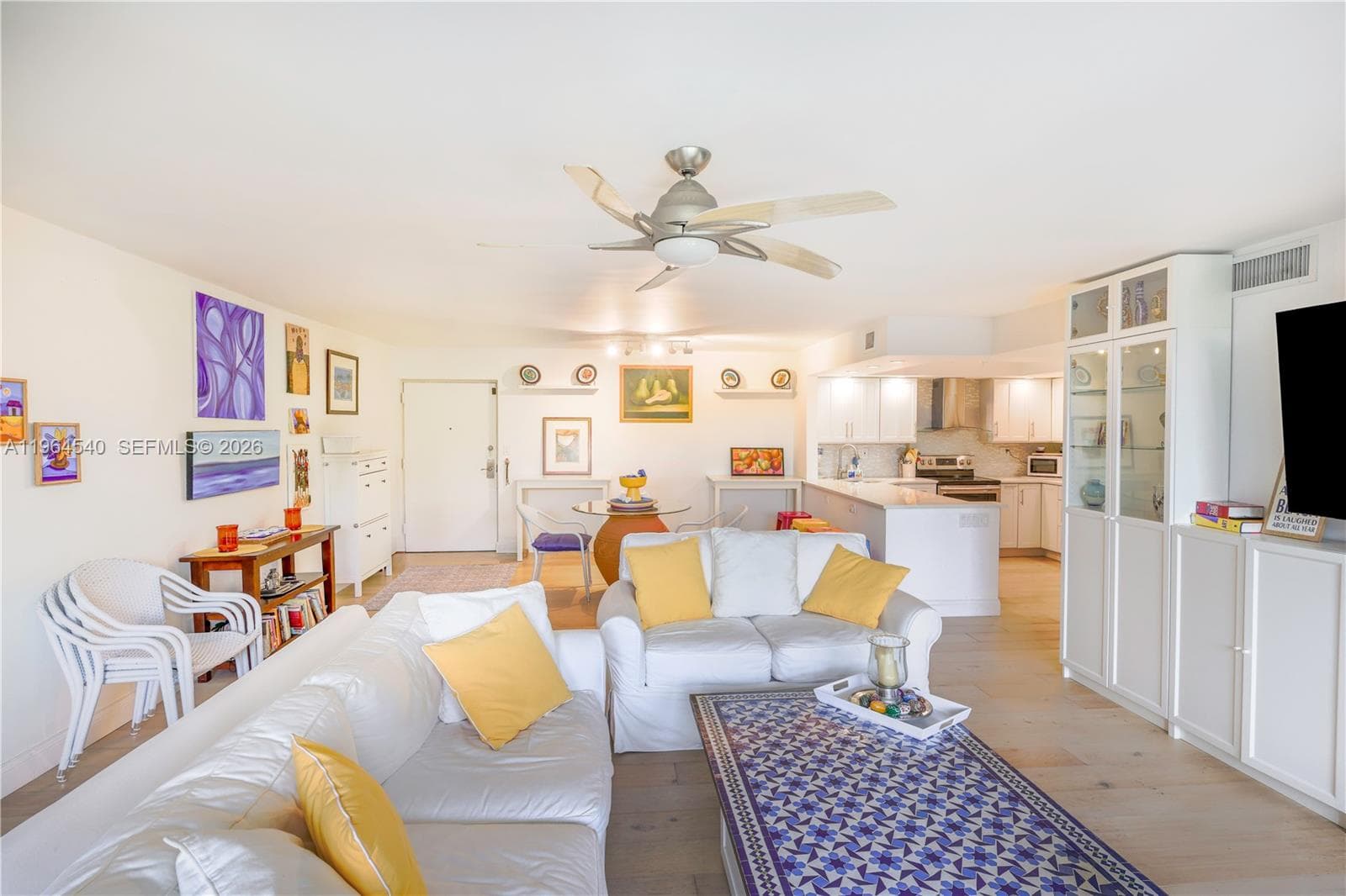 North Beach Condo · #304 in Hollywood - Photo 11