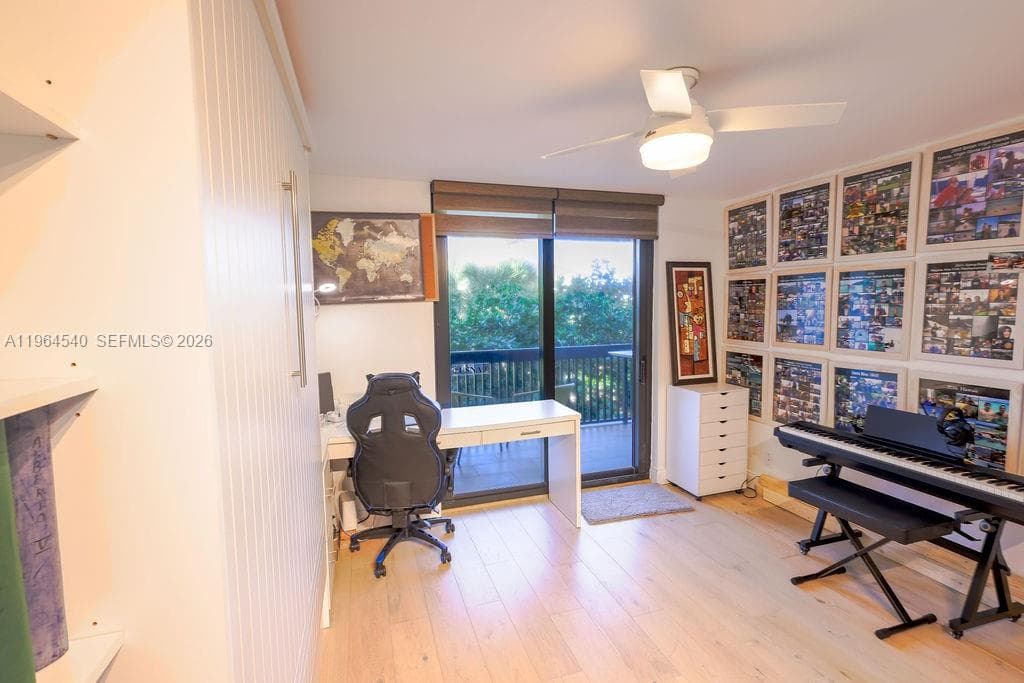 North Beach Condo · #304 in Hollywood - Photo 19