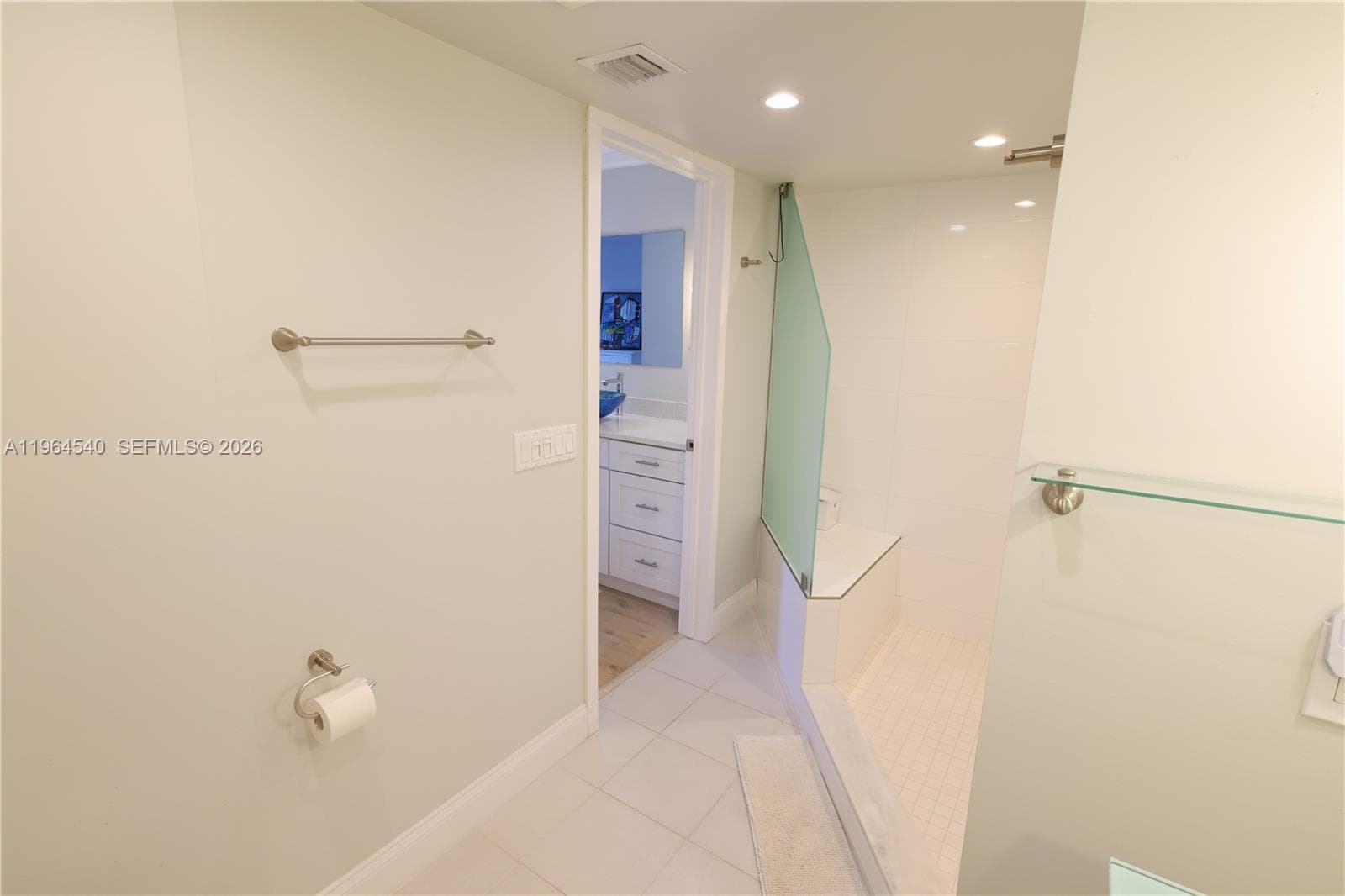 North Beach Condo · #304 in Hollywood - Photo 25