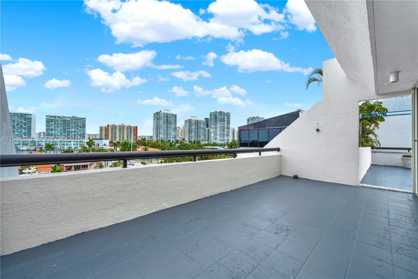 POINCIANA IS YT & RCQ CLU · #1230 in Sunny Isles Beach - Photo 32