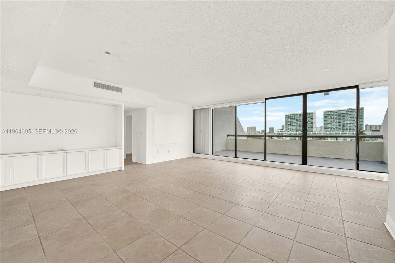POINCIANA IS YT & RCQ CLU · #1230 in Sunny Isles Beach - Photo 5