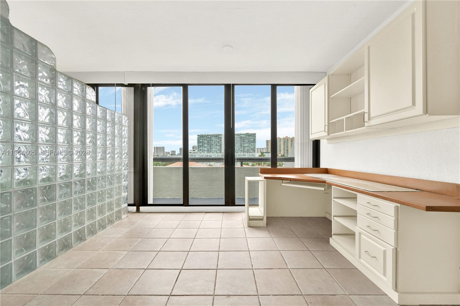 POINCIANA IS YT & RCQ CLU · #1230 in Sunny Isles Beach - Photo 20