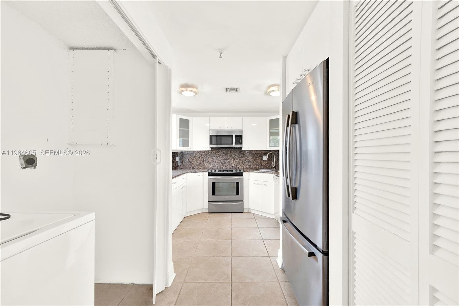 POINCIANA IS YT & RCQ CLU · #1230 in Sunny Isles Beach - Photo 10