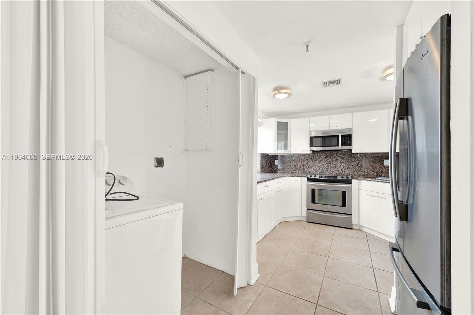 POINCIANA IS YT & RCQ CLU · #1230 in Sunny Isles Beach - Photo 11
