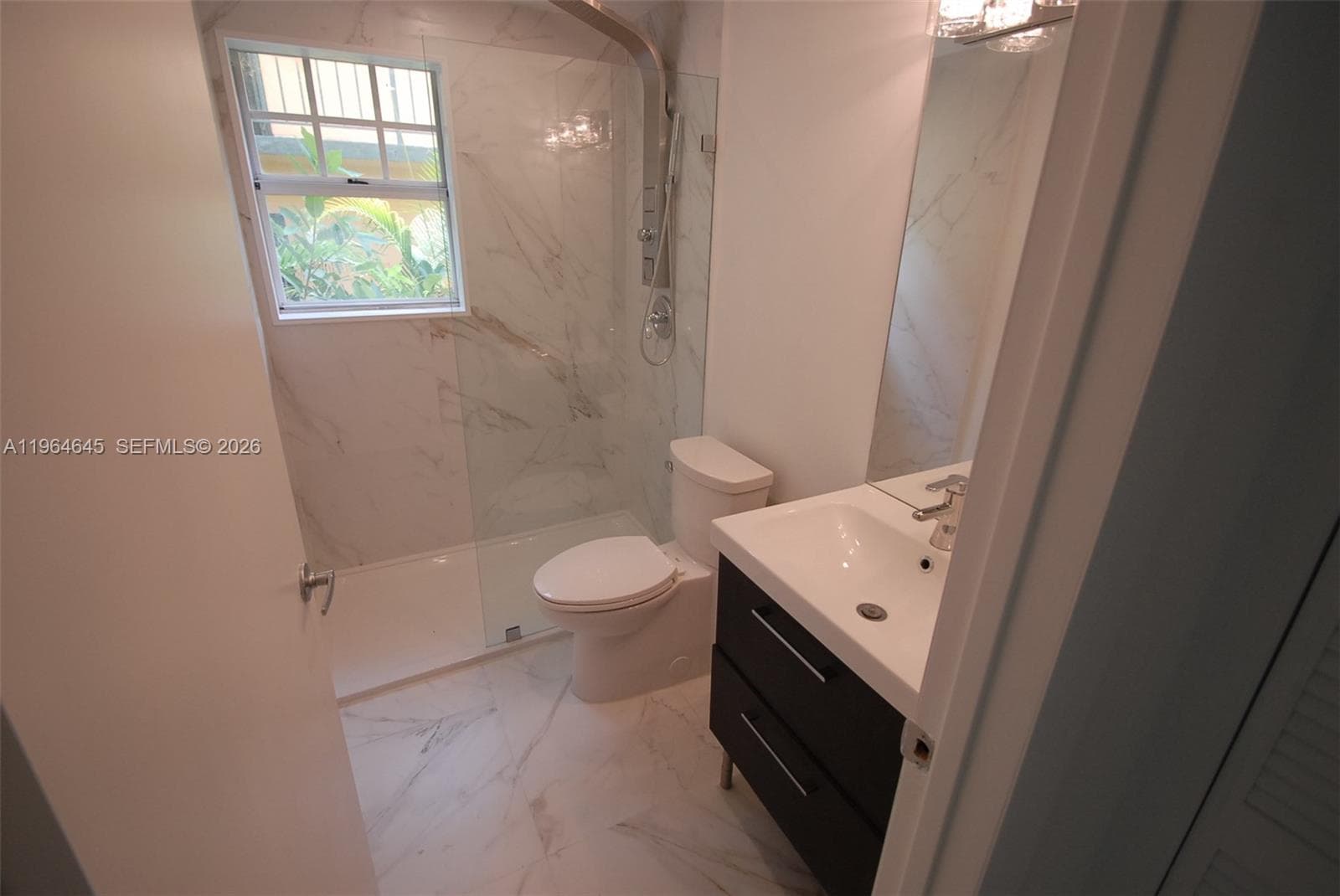 THE ROOSEVELT CONDO · #101 in Miami Beach - Photo 5