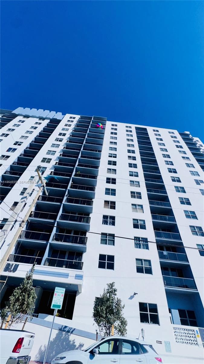 401 Blu · #607 in Miami Beach - Photo 13