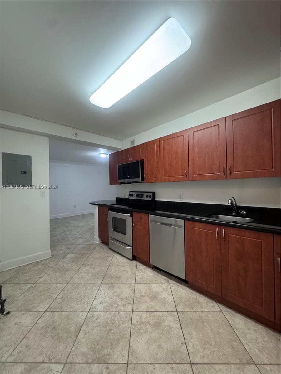 401 Blu · #607 in Miami Beach - Photo 4