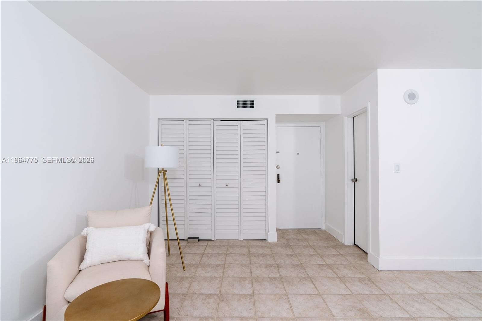 PLAZA OF AMERICAS CONDO · #526 in Sunny Isles Beach - Photo 8