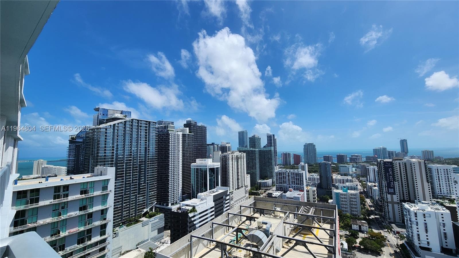 SE - Brickell Skyline + Water views