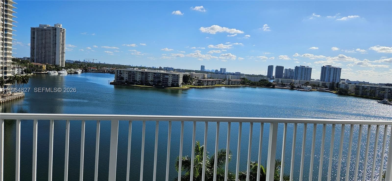 ADMIRALS PORT CONDO WEST · #817E in Aventura - Photo 2