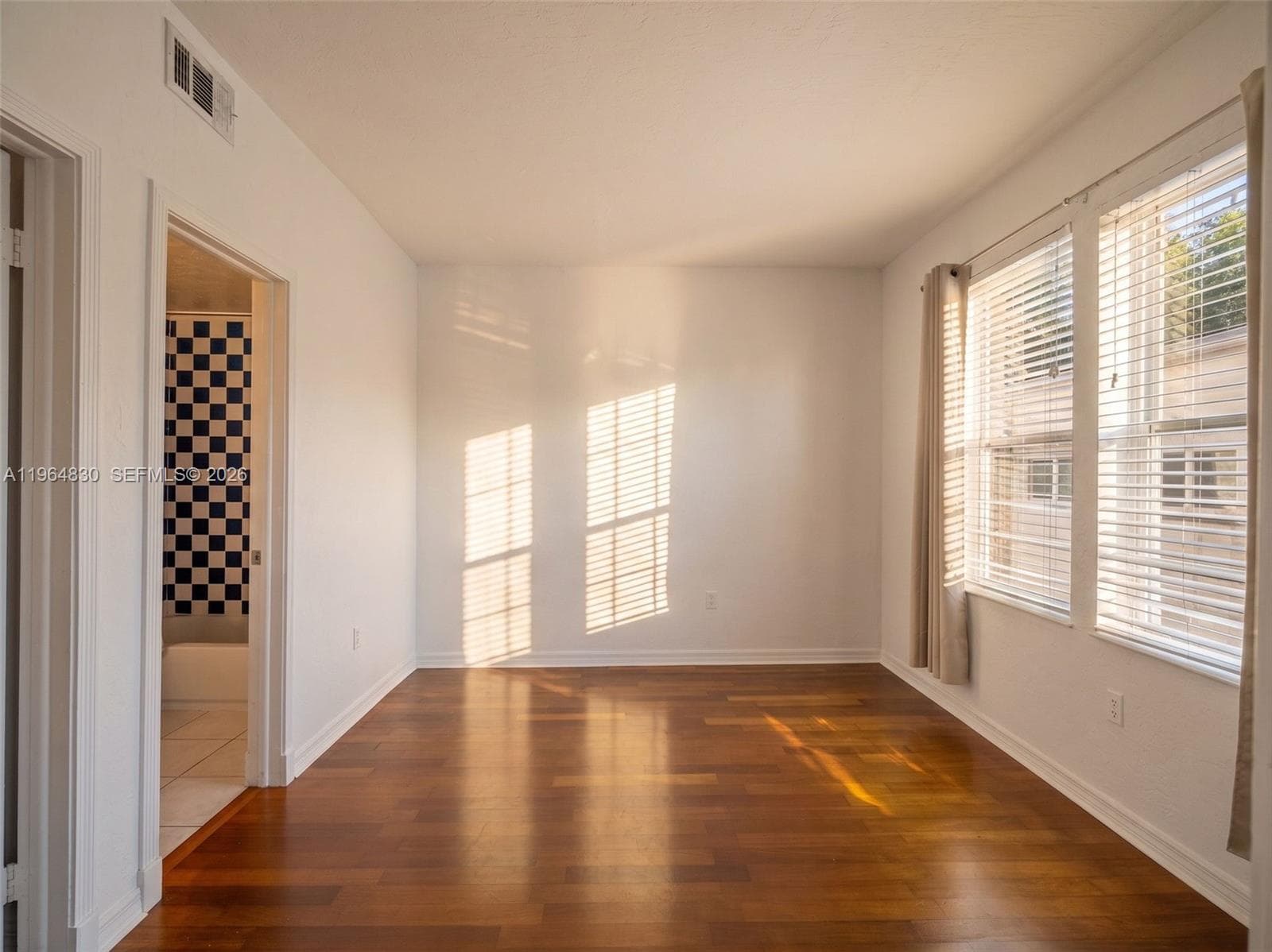 PENN PLAZA CONDO · #206 in Miami Beach - Photo 20