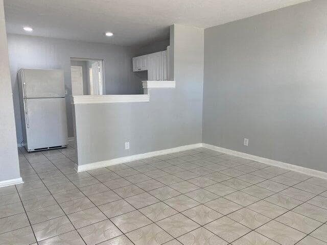 Living room 520 52nd st