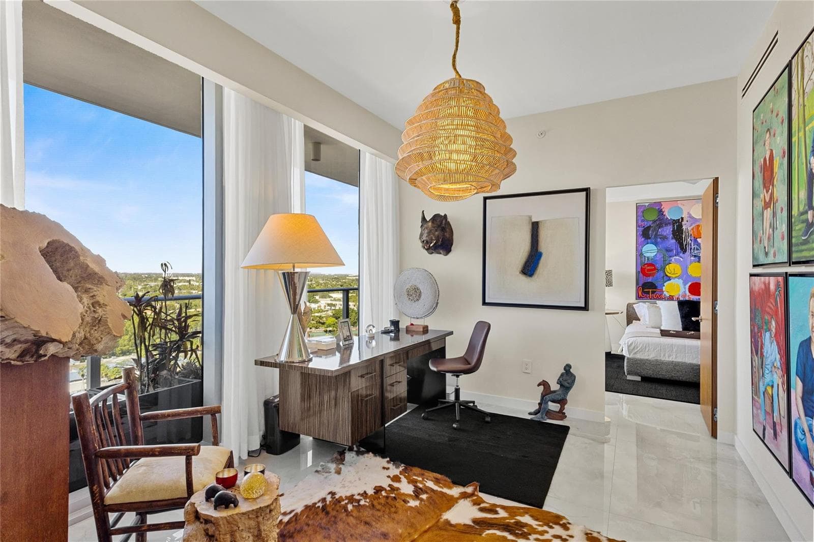 Ensuite Bedroom #3 w/ city views