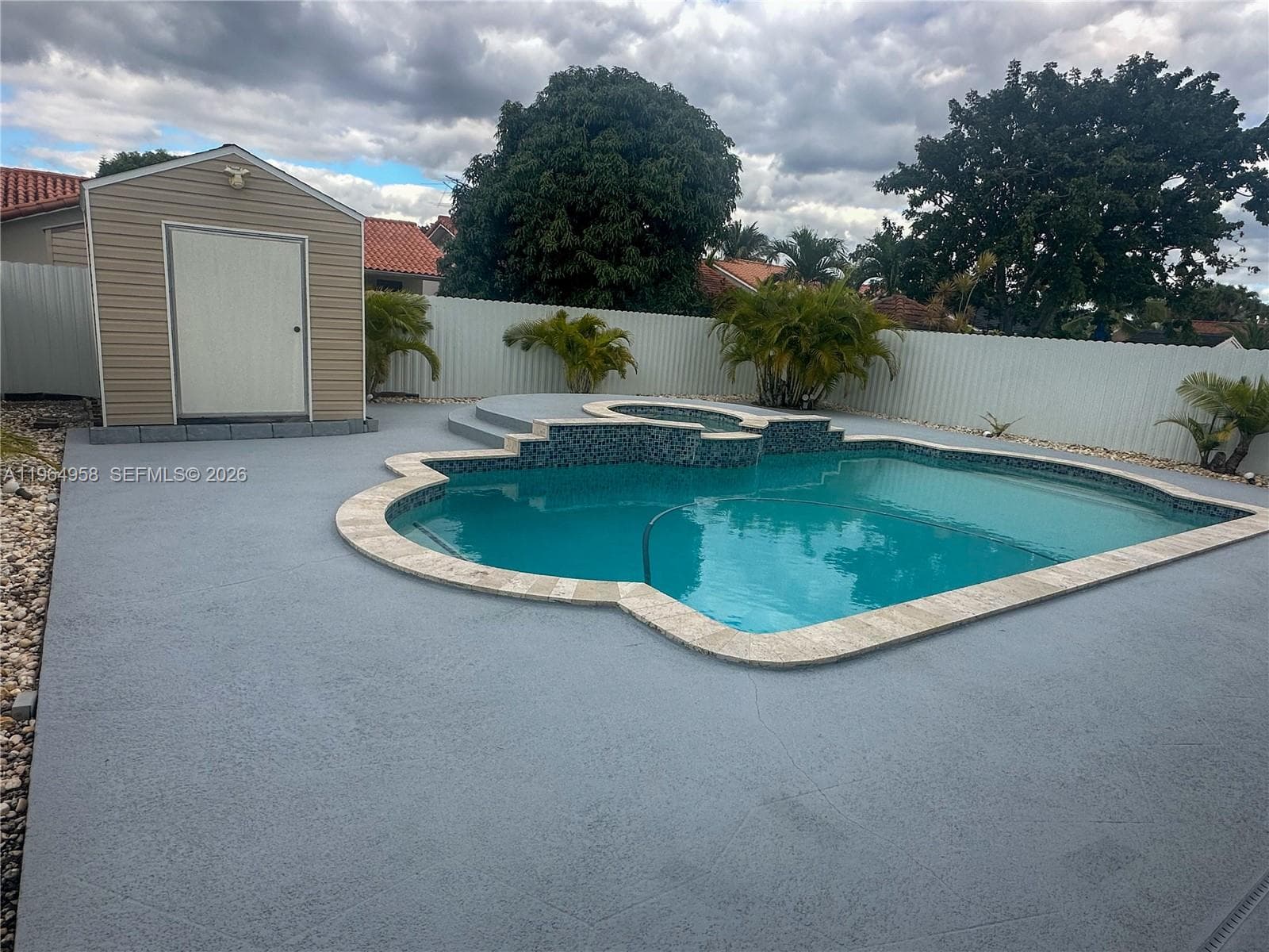 14759 SW 82nd St photo 2
