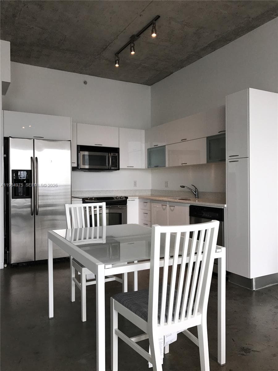 Loft Downtown II · #3117 in Miami - Photo 10