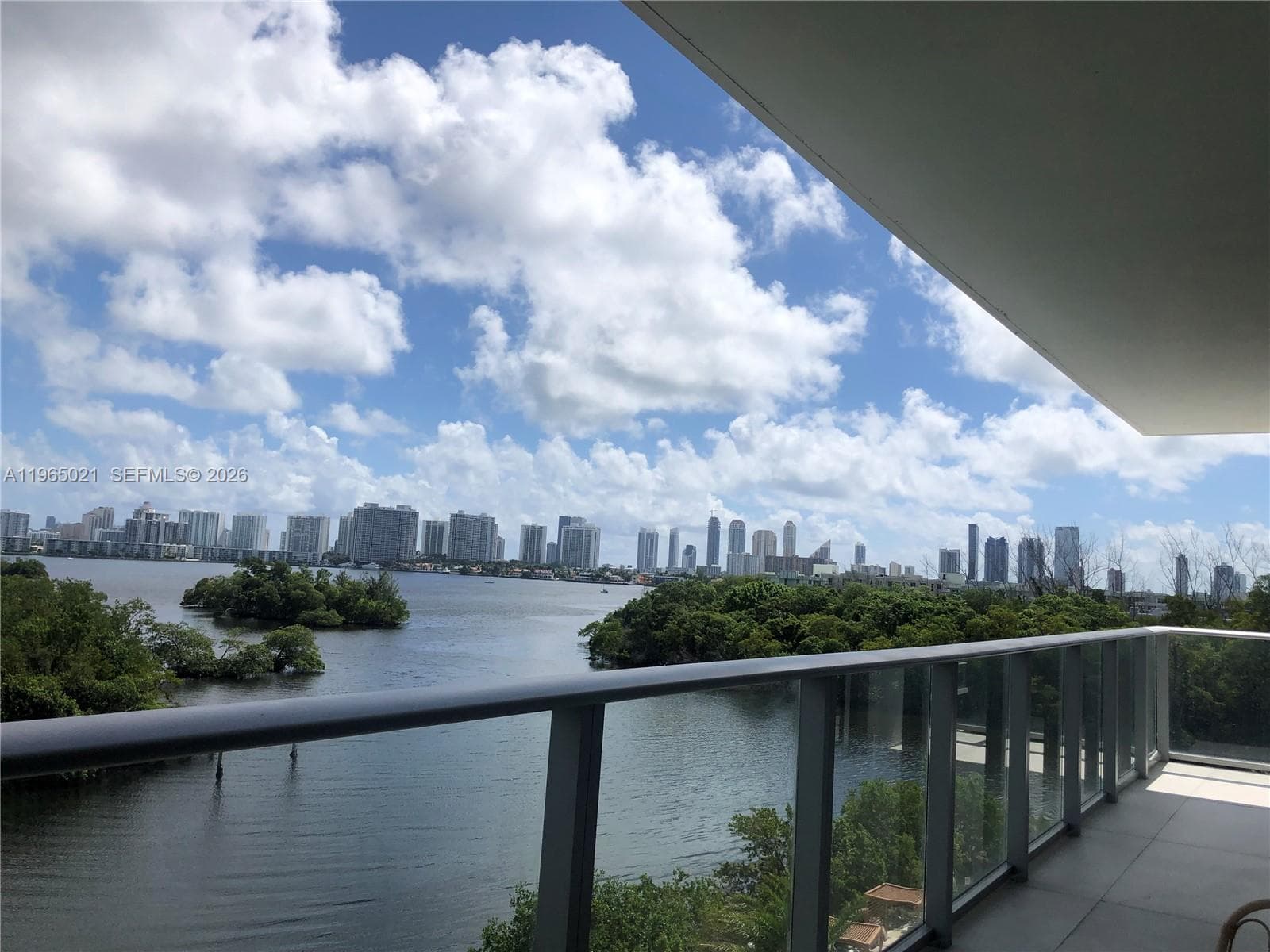THE HARBOUR NORTH CONDO · #507 in North Miami Beach - Photo 16