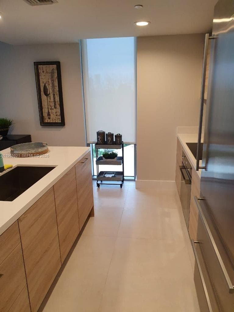 THE HARBOUR NORTH CONDO · #507 in North Miami Beach - Photo 5
