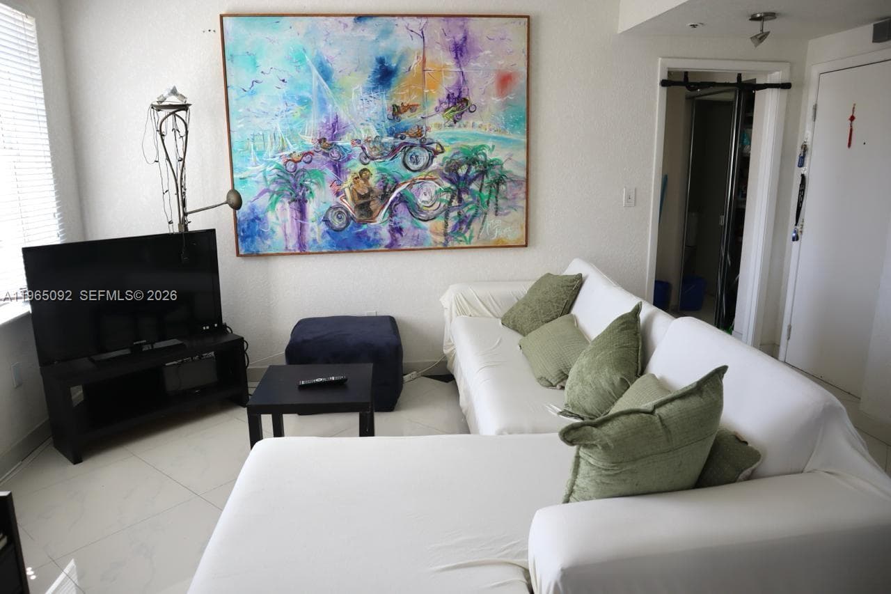 THE LEXINGTON EUCLID COND · #305 in Miami Beach - Photo 2