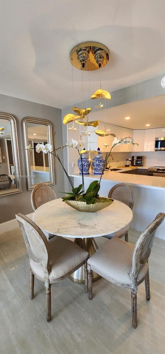 ARLEN BEACH CONDO · #905 in Miami Beach - Photo 4