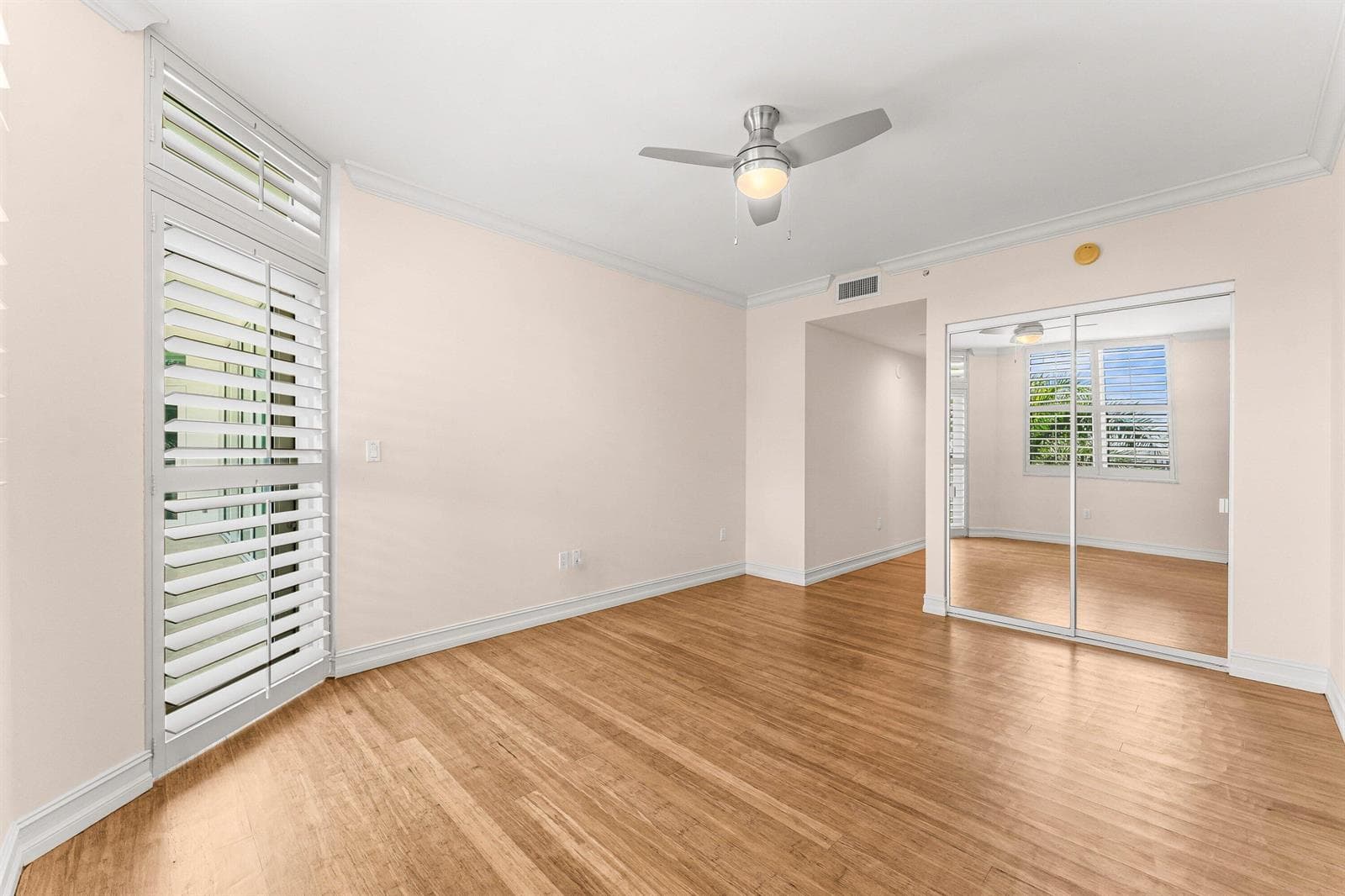 550 SE Mizner Blvd, B501, Boca Raton FL