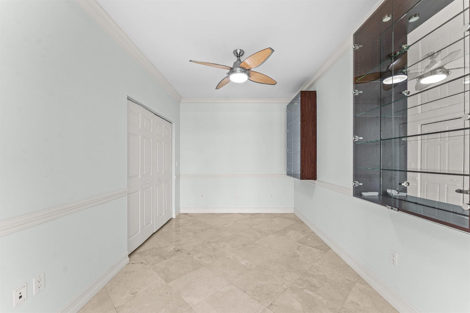 550 SE Mizner Blvd, B501, Boca Raton FL