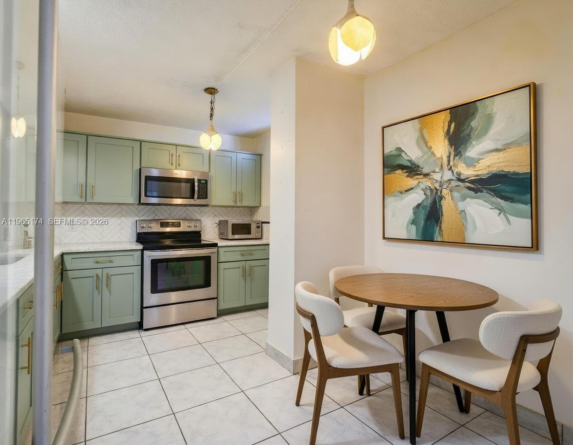 Ocean Park Condo · #202 in Miami Beach - Photo 3